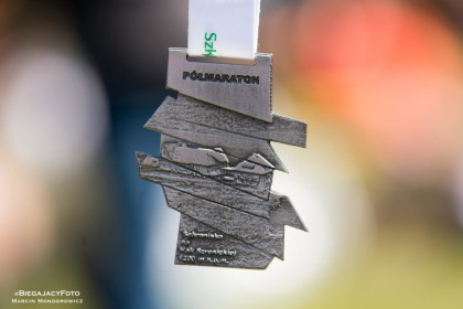 polmaraton_karkonoski_medal
